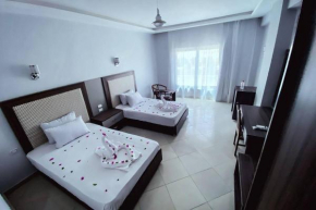 Cecelia Beach Apartments